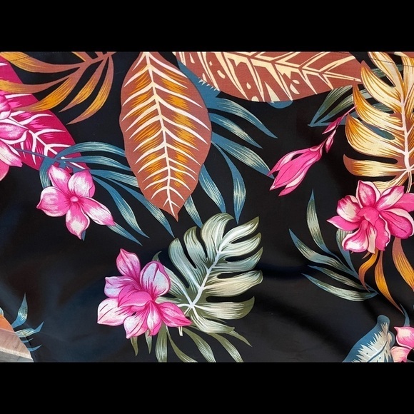 Lorry Summer Floral Sundress - Picture 5 of 5